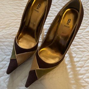 Bakers pointy heels-one of a kind!